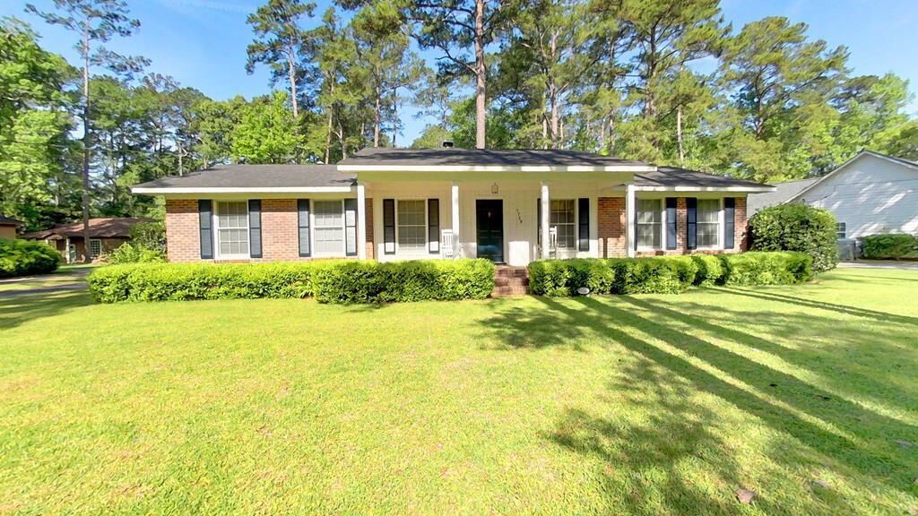 Property Photo:  1729 E Washingt E Washington Street  GA 31792 