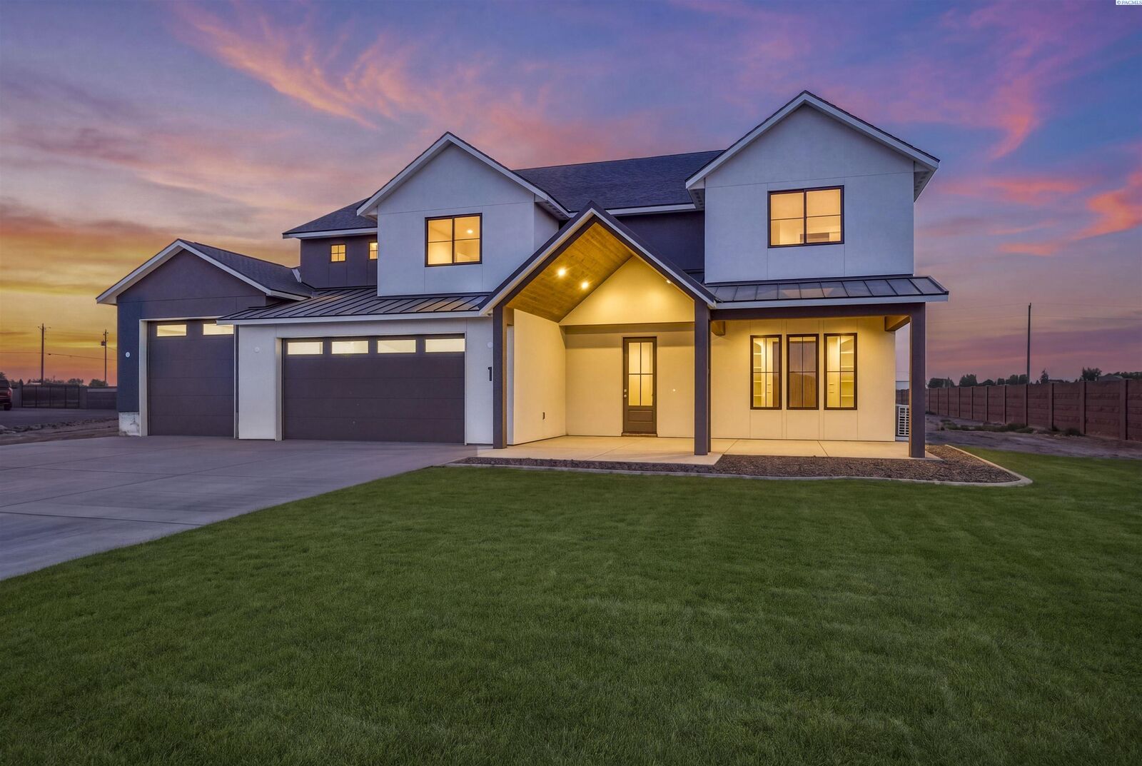 Property Photo:  1 Lily Lane  WA 99301 