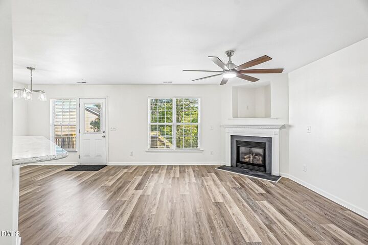 Property Photo: 1404 Springshire Court NC 27610