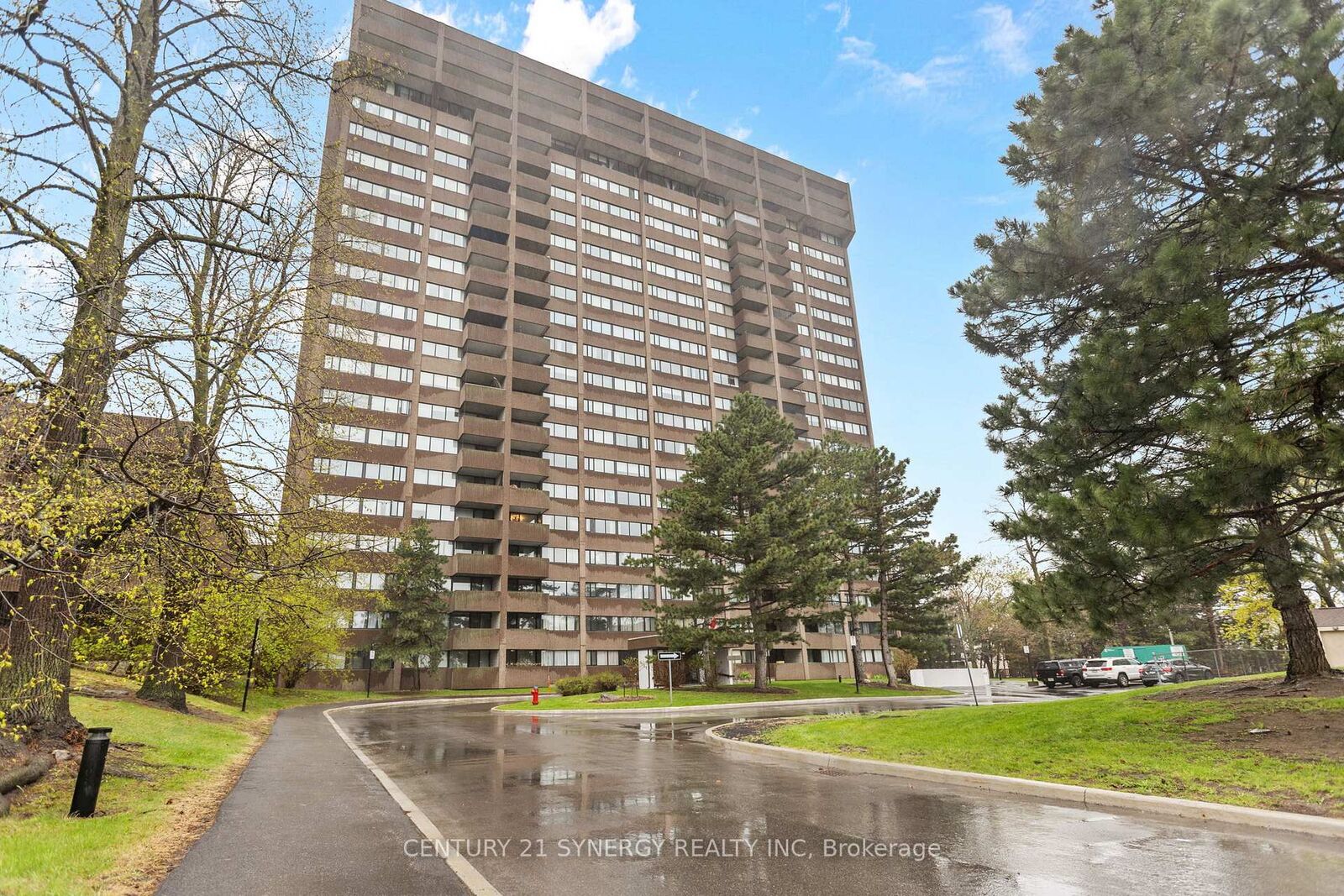 Property Photo:  3360 Southgate Road 1104  ON K1V 9A6 