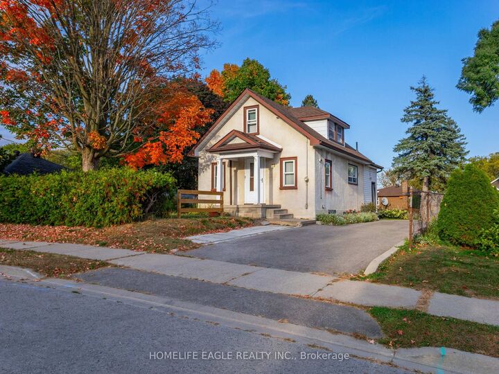 Property Photo: 75 Denne Boulevard ON L3Y 4H5