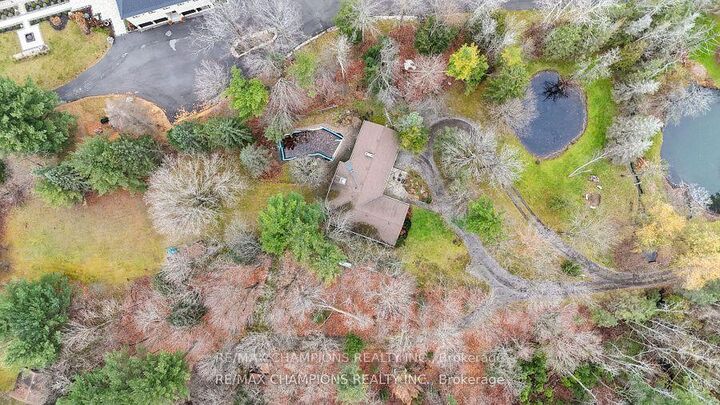 Property Photo: 16548 7th Concession Road ON L7B 0E4