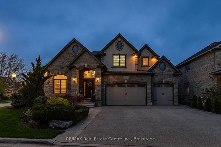 245 Joseph Schoerg Crescent — photo 1
