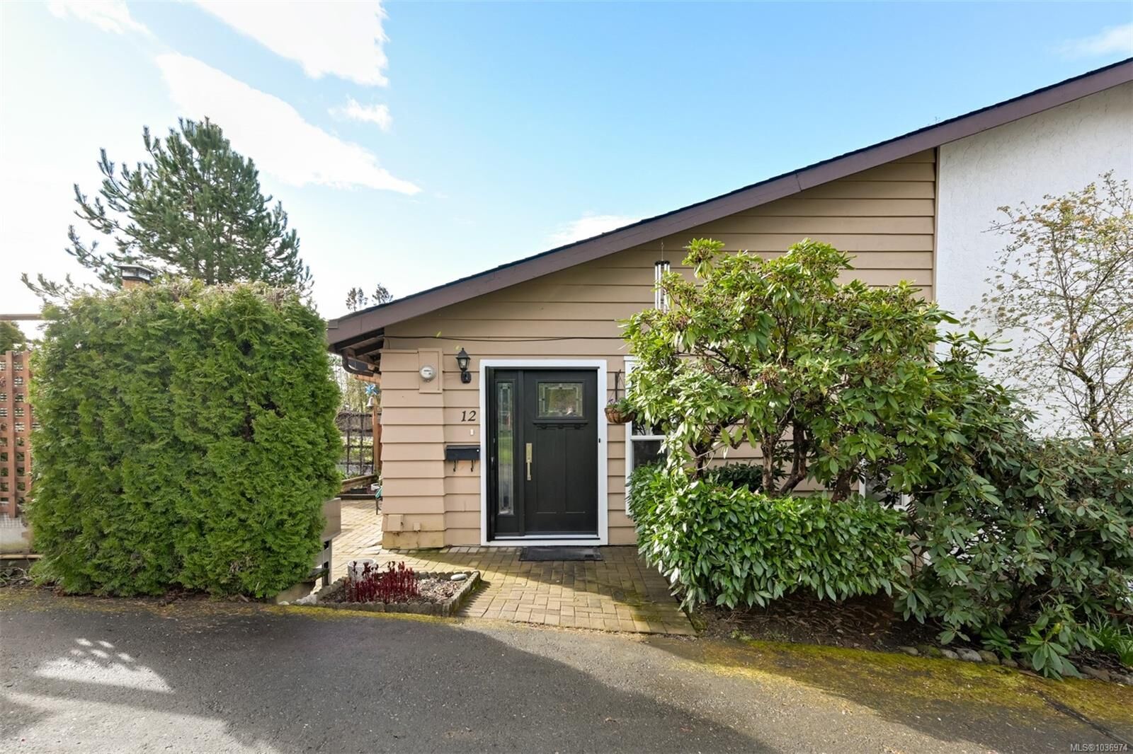 Property Photo:  6172 Alington Rd 12  BC V9L 2E9 