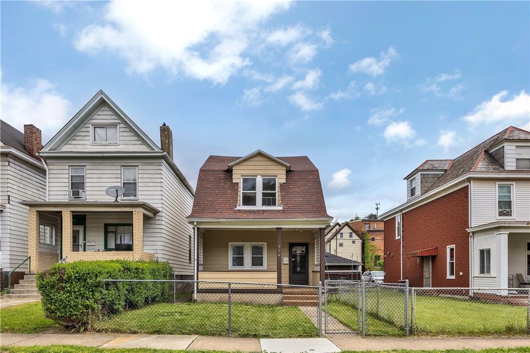 Property Photo:  314 Grove St  PA 15136 