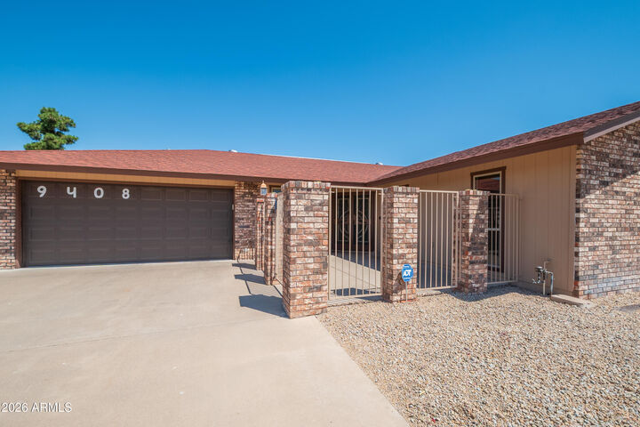 Property Photo: 9408 W Cedar Hill Circle AZ 85351