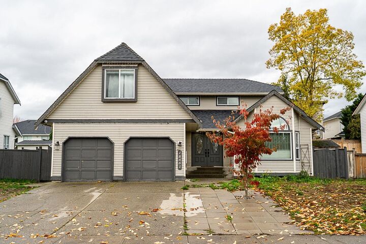 Property Photo:  18661 56 Avenue  BC V3S 7Y2 