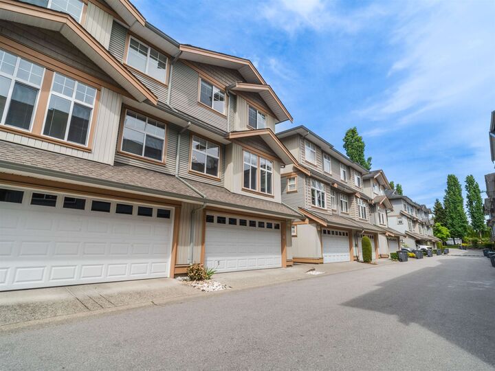 Property Photo: 7518 138 Street 47 BC V3W 1S1