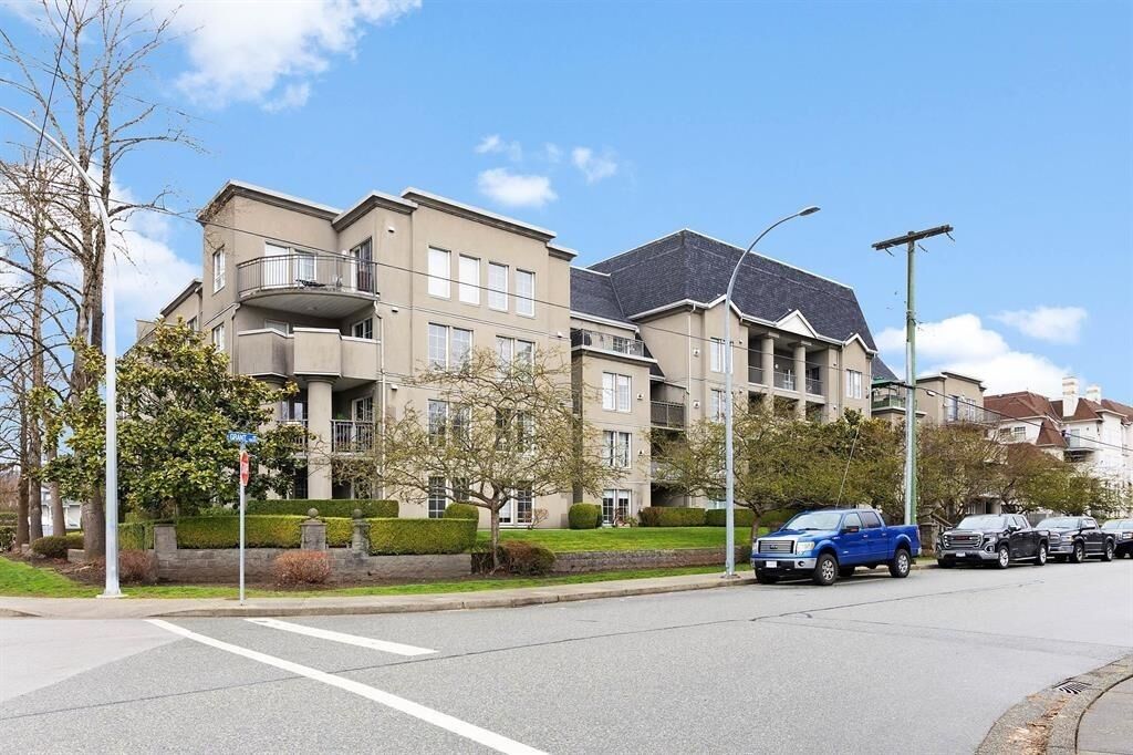 Property Photo:  1669 Grant Avenue 105  BC V3B 7W9 