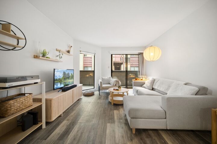 Property Photo: 975 W 13th Avenue 209 BC V5Z 1P4