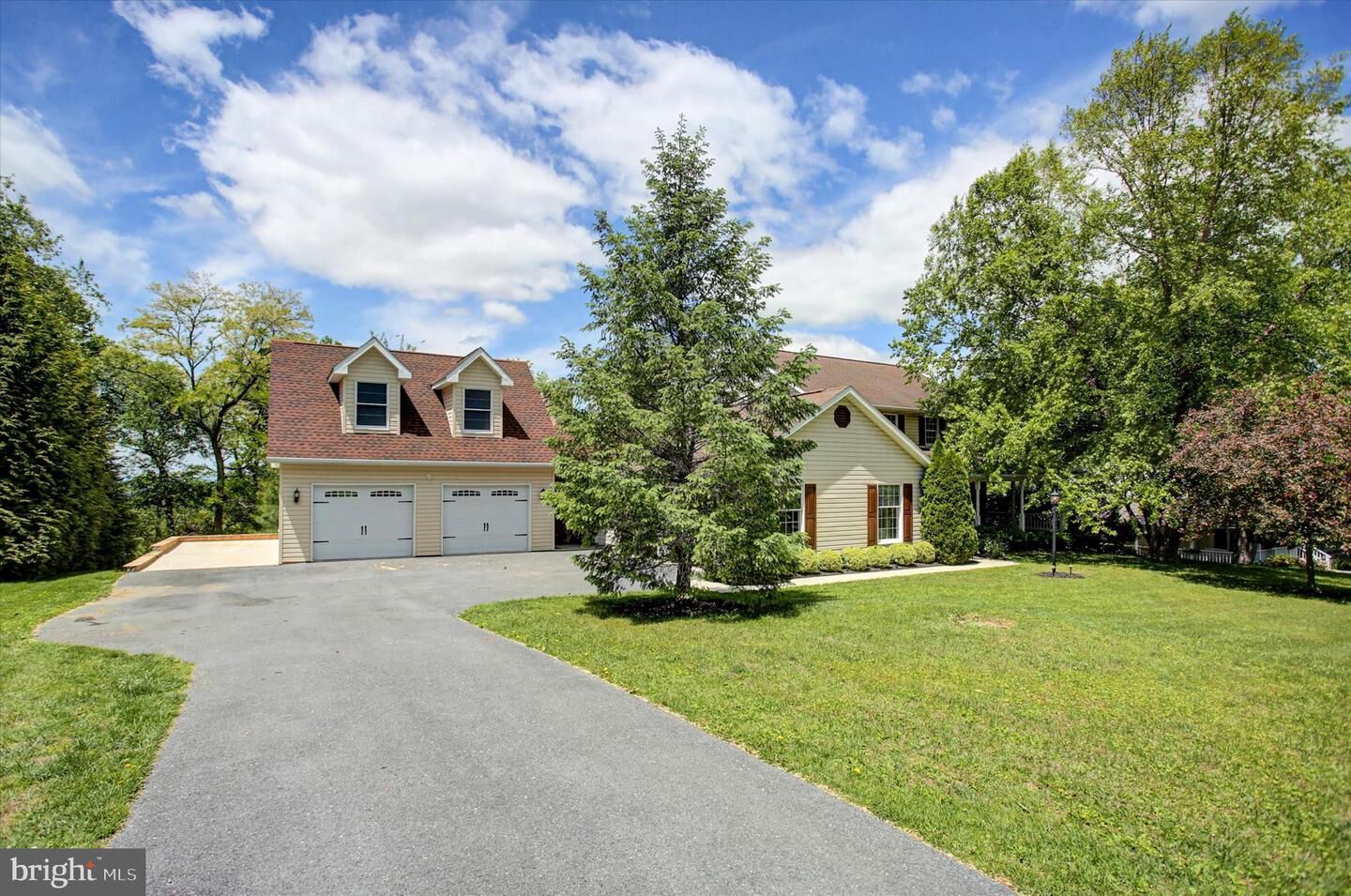 Property Photo:  11459 Valleywood Drive  PA 17268 