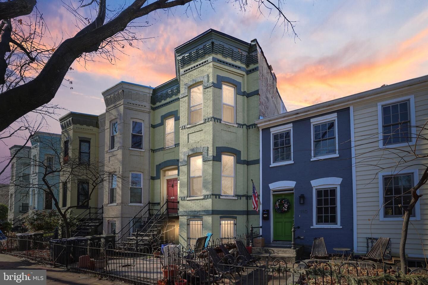 Property Photo:  106 8th Street NE B  DC 20002 