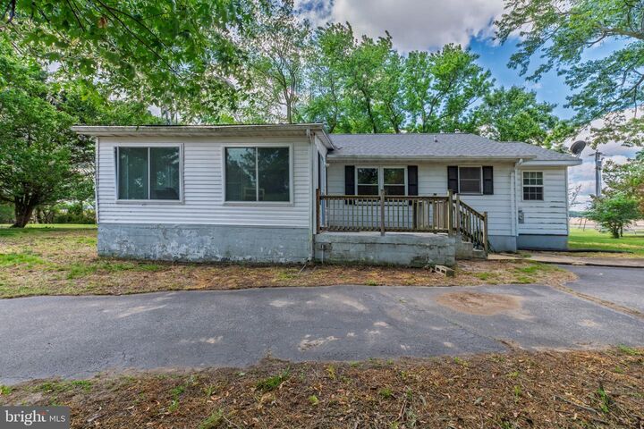 Property Photo:  32517 Molly Field Road  DE 19939 
