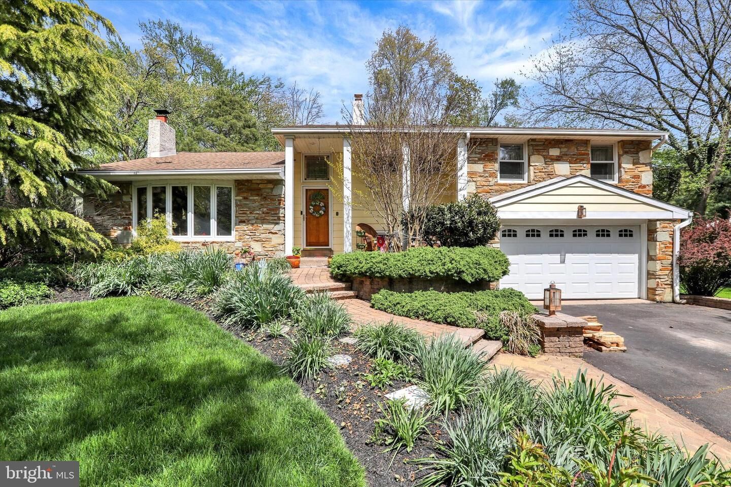 Property Photo:  775 Bristol Rd  PA 18966 