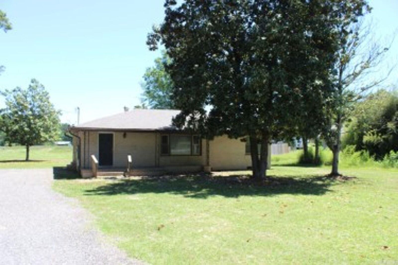 Property Photo: 3806 S Highway 229 AR 72015