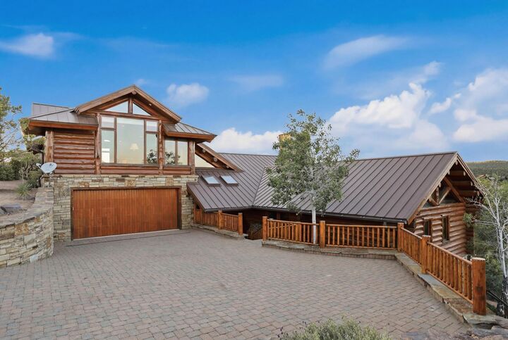 Property Photo:  2604 E Morning Glory Circle  AZ 85541 