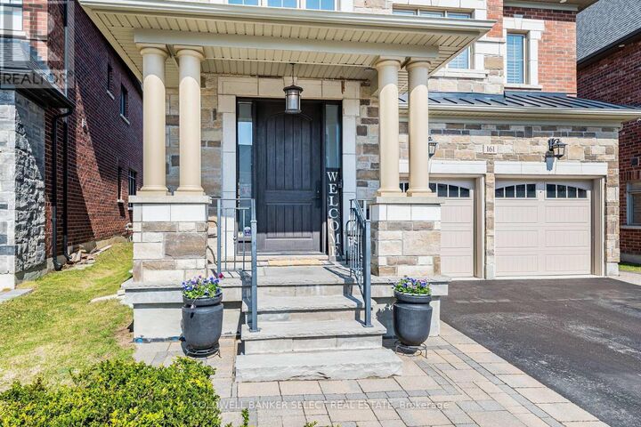 Property Photo:  161 Cranbrook Crescent  ON L4H 4L1 