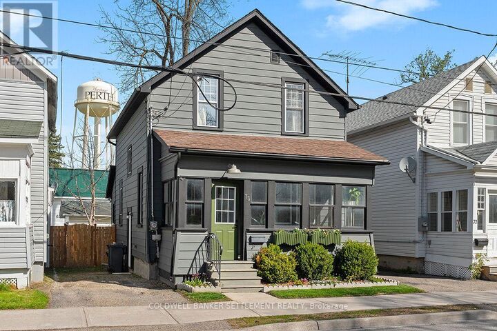 Property Photo:  73 Craig Street  ON K7H 1Y6 