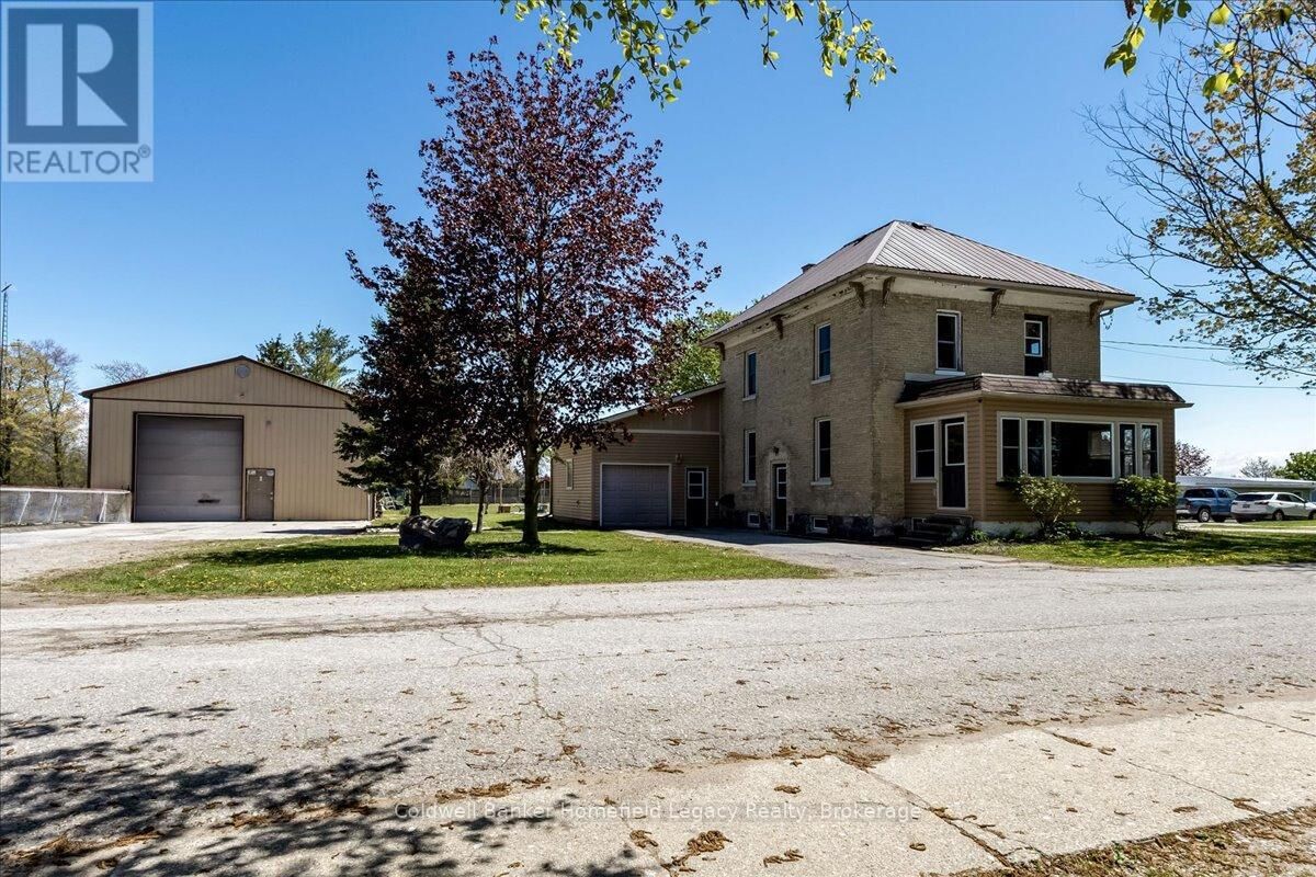 Property Photo:  148 Church Avenue South  ON N0M 1N0 
