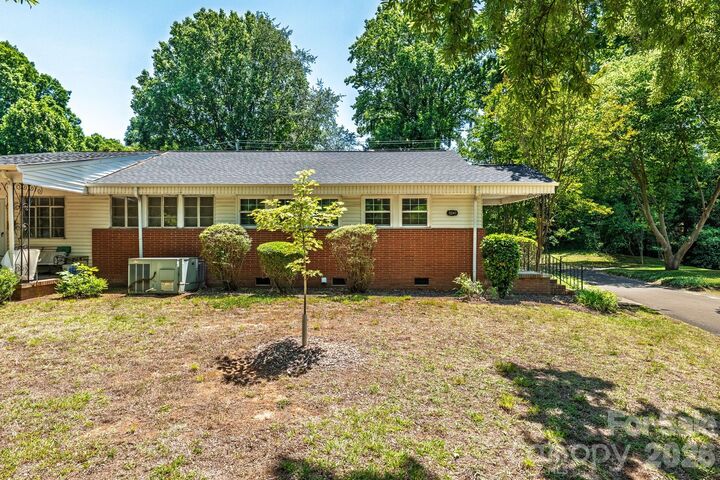 Property Photo: 3241 Minnesota Road NC 28208