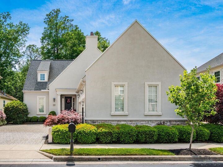 Property Photo:  5791 Crighton Drive  OH 43016 