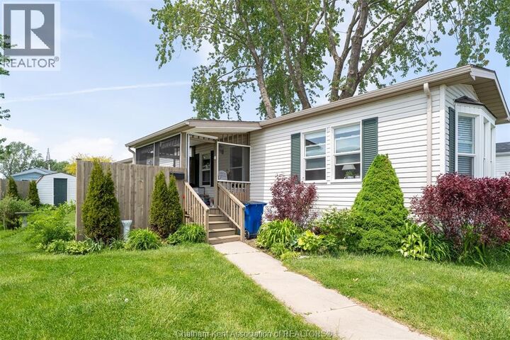 Property Photo:  144 Dunkirk Drive  ON N7L 5P8 