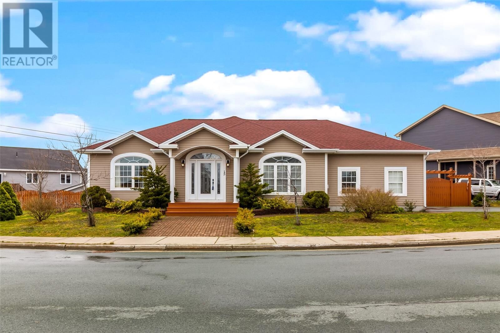 Property Photo:  15 Dauntless Street  NL A1B 0E8 
