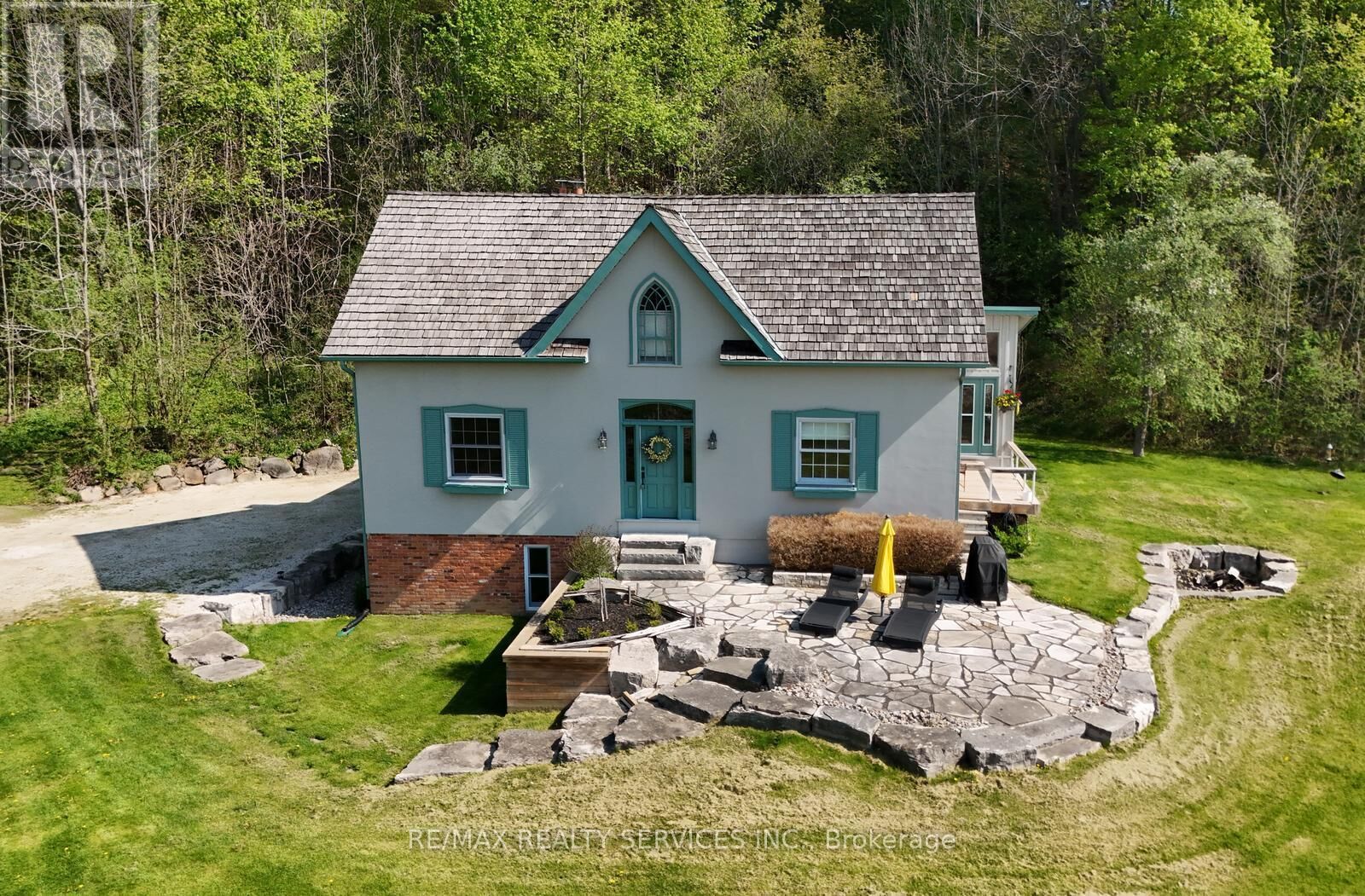 Property Photo:  15951 Humber Station Road  ON L7E 3A3 