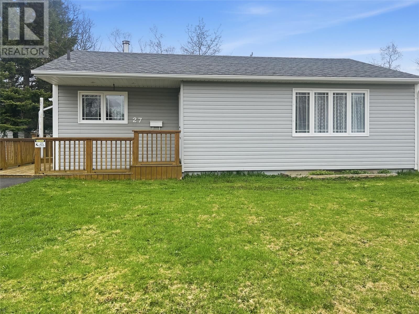Property Photo:  27 Brochen Street  NL A1V 1T3 