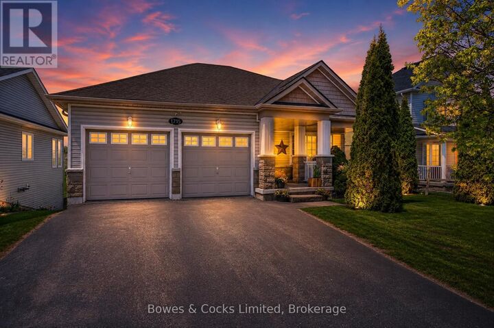 Property Photo: 1715 Ravenwood Drive ON K9K 2P6