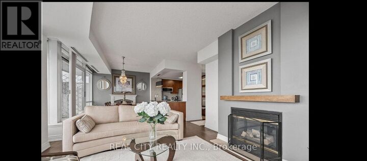Property Photo:  500 Queens Quay West 801E  ON M5V 3K8 