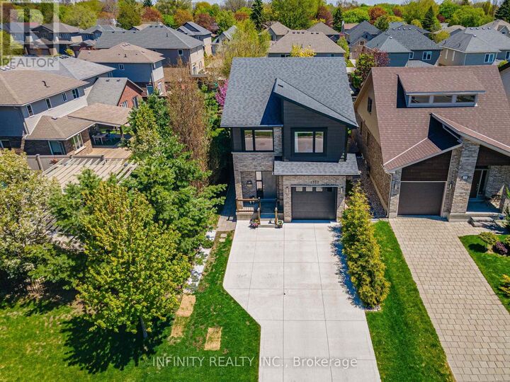 Property Photo:  1727 Valhalla Street  ON N6G 0V3 