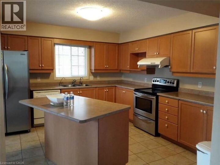 Property Photo:  350 Havendale Crescent  ON N2T 2T2 
