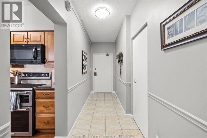 Property Photo:  3663 Riverside Drive East 904  ON N8Y 4V3 