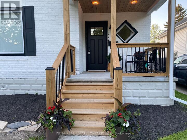 Property Photo:  114 Ann Street  ON N7T 2E7 