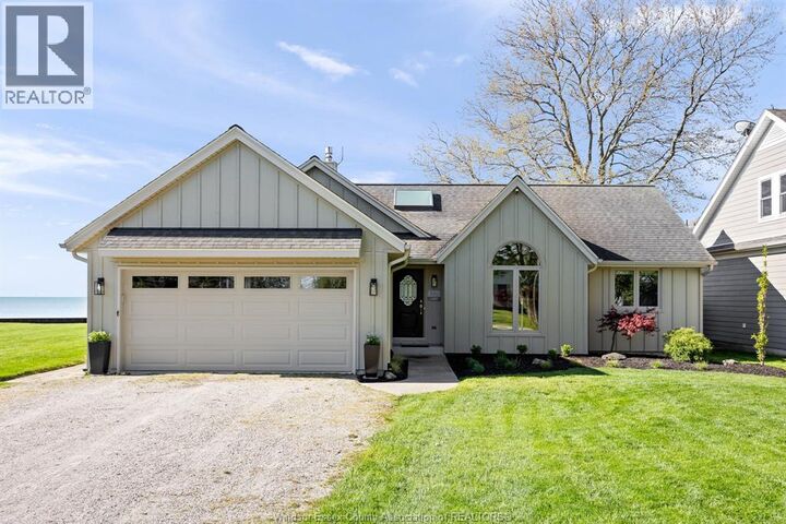 Property Photo:  1603 Heritage Rd  ON N9Y 2E6 