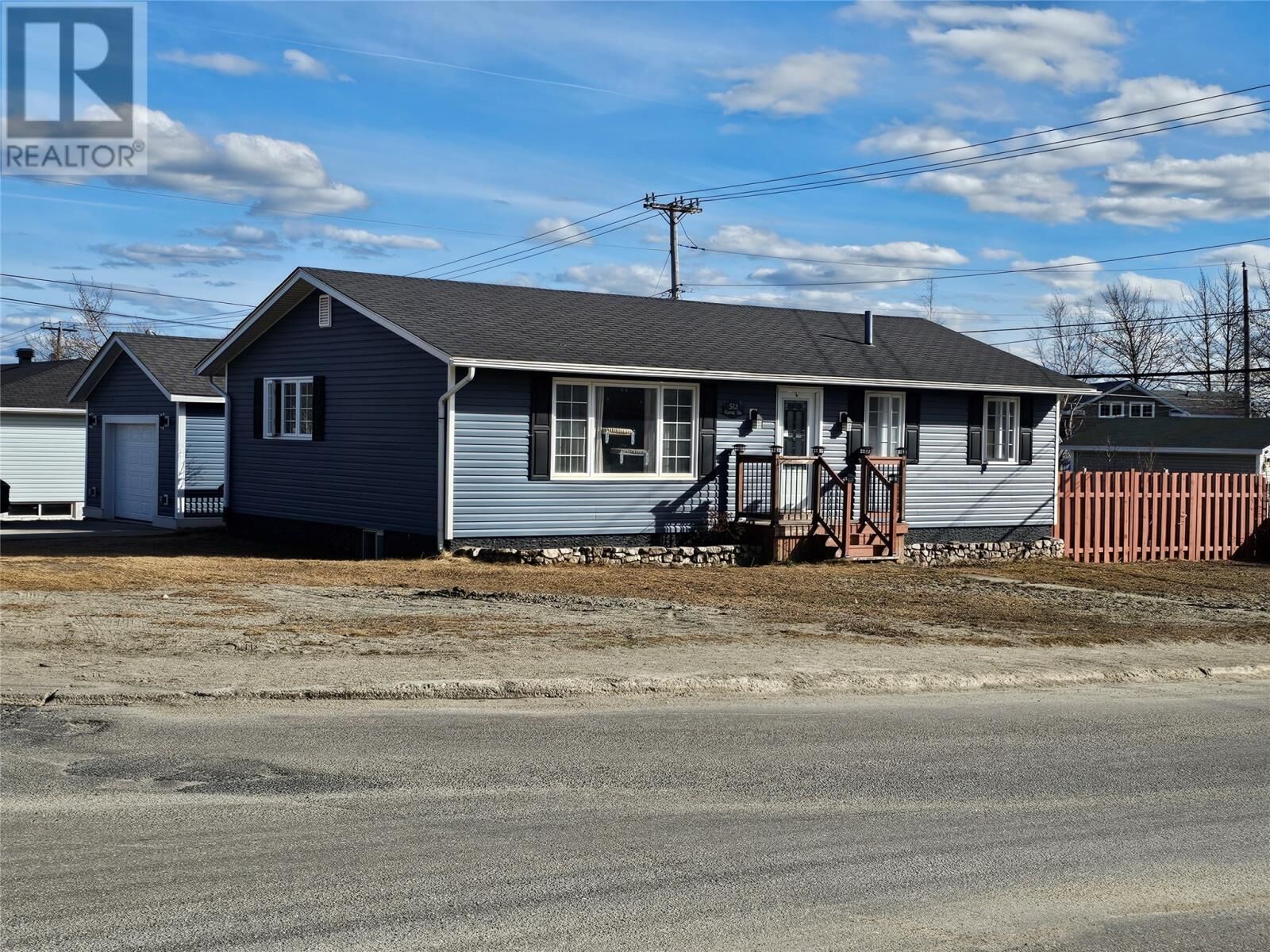 Property Photo:  512 Carol Drive  NL A2V 1S5 