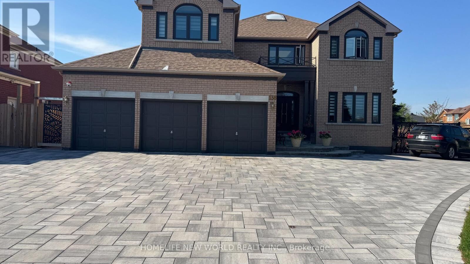 Property Photo:  138 Mallory Avenue Main Floor  ON L3R 8N6 