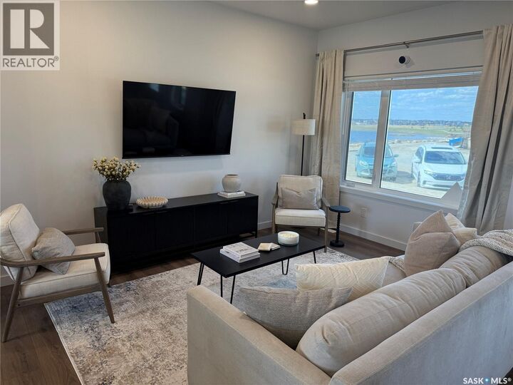 Property Photo:  55 Taskamanwa Terrace  SK S7V 1Z7 