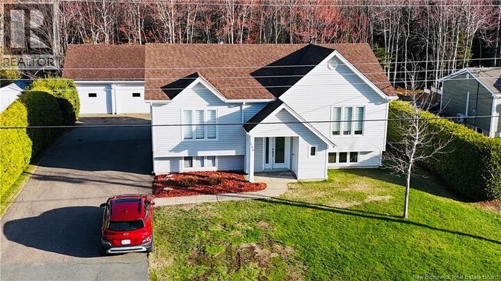 Property Photo:  586 Rue Breau  NB E1X 1B5 