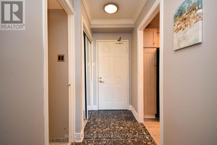 Property Photo:  959 North River Road 203  ON K1K 3V3 
