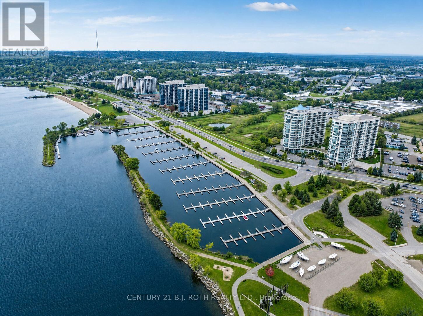 Property Photo:  2 Toronto Street 1402  ON L4N 9R2 