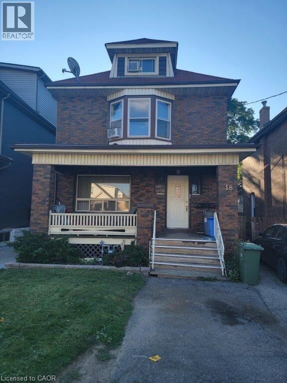 Property Photo:  18 Huxley Avenue South 1  ON L8K 2P6 