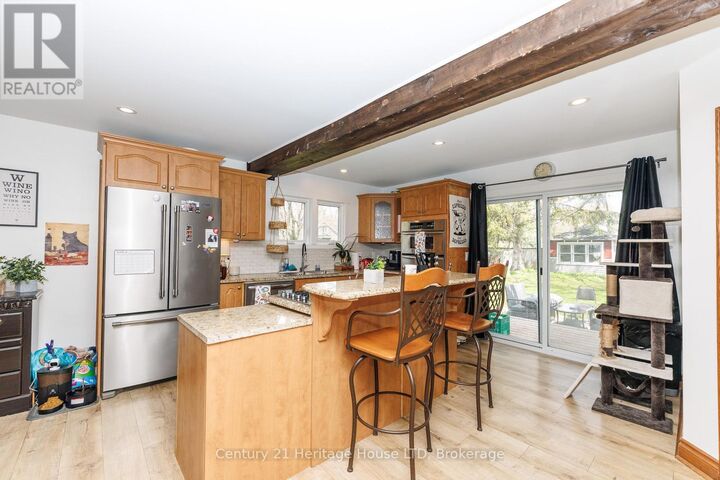 Property Photo:  3054 Thunder Bay Road  ON L0S 1N0 