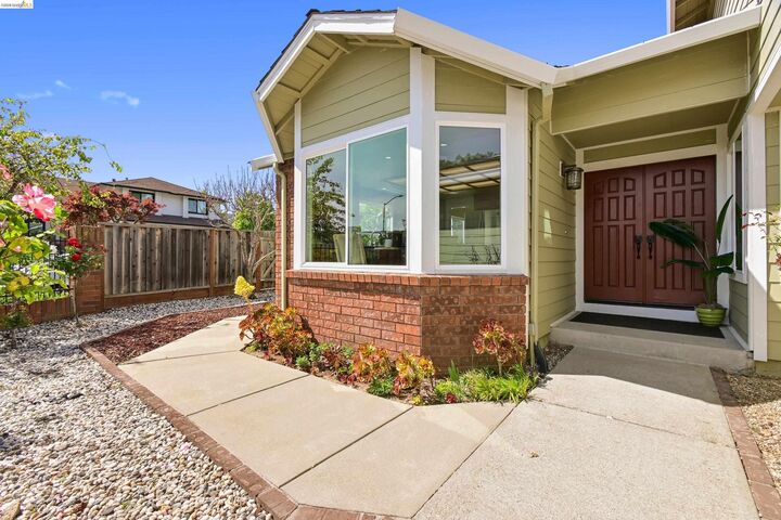 Property Photo:  4303 Chamberlin Ct  CA 94619 