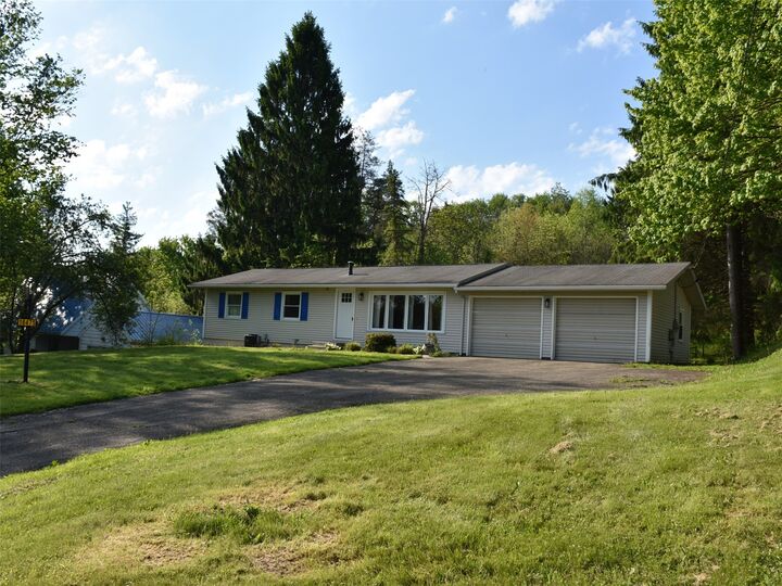 Property Photo: 16475 Harmonsburg Road PA 16335