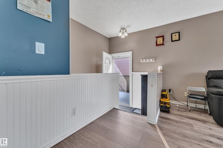 Property Photo:  4536 35A Avenue NW  AB T5L 4T1 