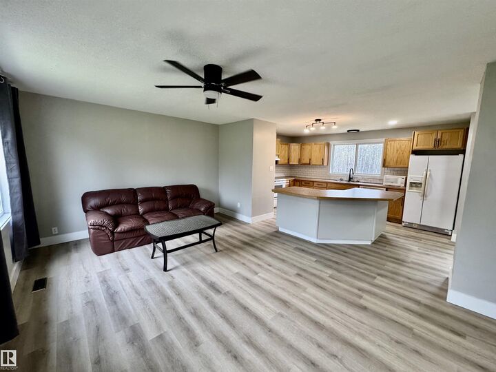 Property Photo: 13239 Township 615 3 AB T0A 1R0