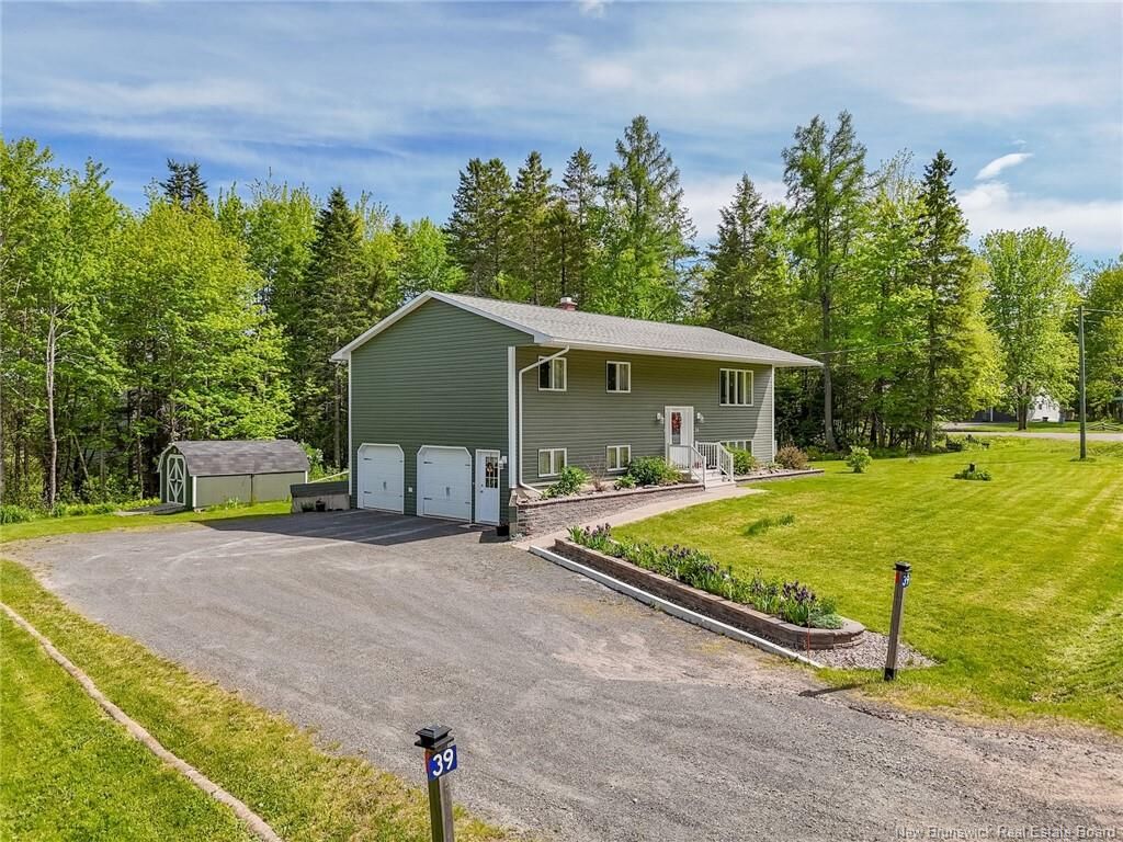 Property Photo:  39 Garden Grove Street  NB E3B 7G8 