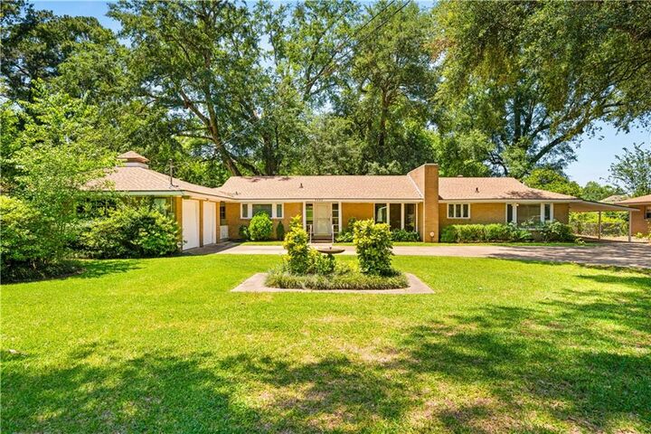 Property Photo:  5640 North Drive  LA 71301 